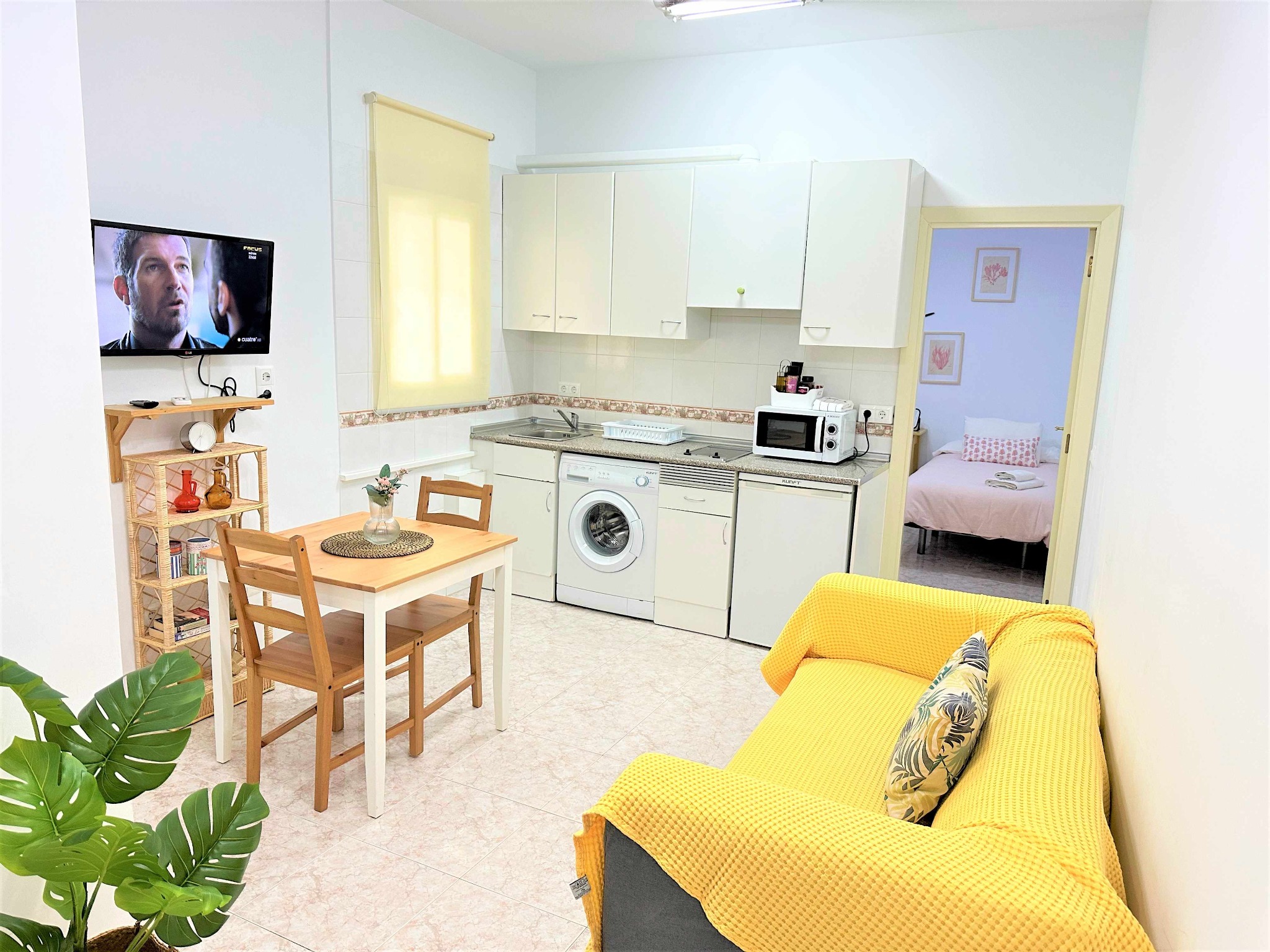Centusur Nerja MA - Ground-floor studio in Calle Málaga near beaches and nightlife